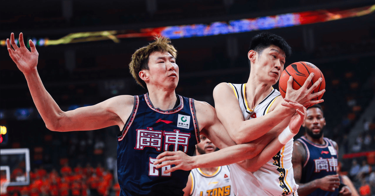 广厦队掀翻强队对手，主场获胜震惊全场