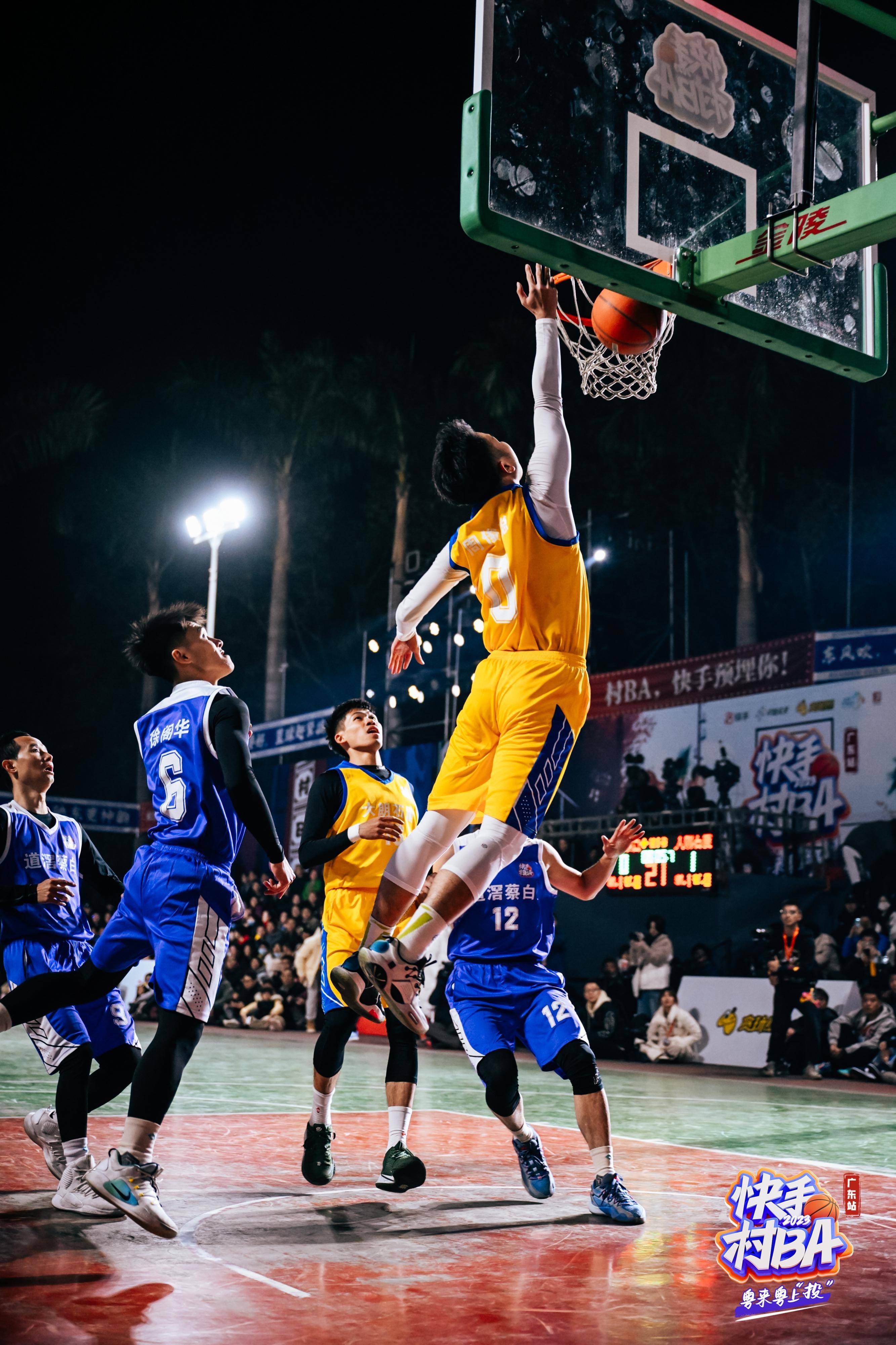 近期热门篮球赛事引发球迷热烈追捧