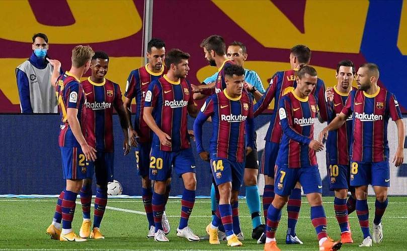 瓦伦西亚备战对阵奥萨苏纳的西甲 瓦伦西亚备战对阵奥萨苏纳的西甲