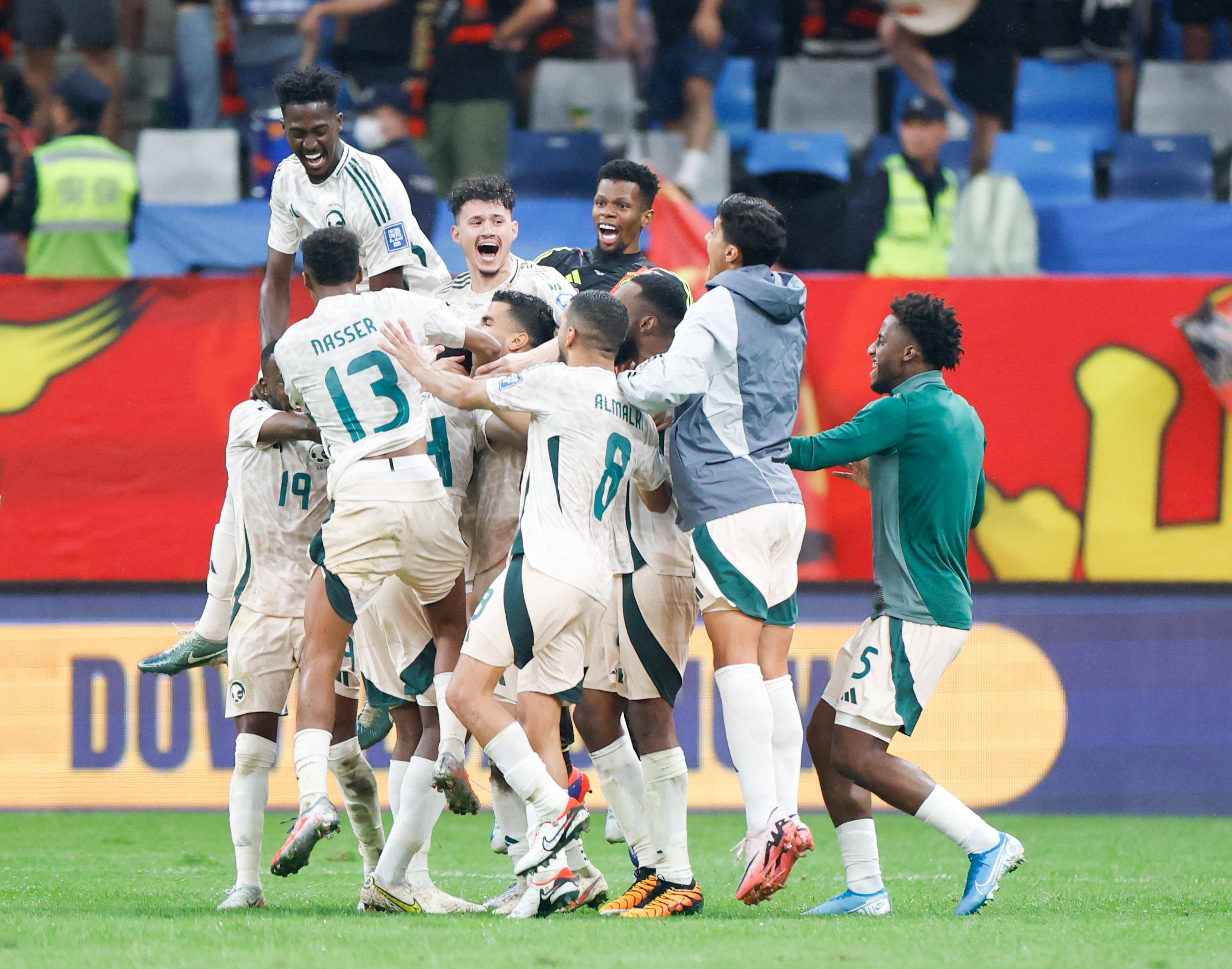 国际足球赛事的规模越来越庞大 国际足球赛事的规模越来越庞大