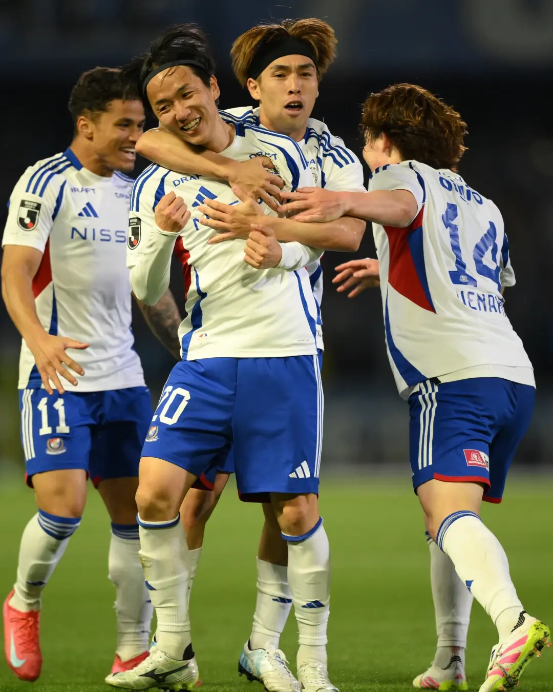 德信app下载-川崎前锋取得连胜，小组出线冲刺